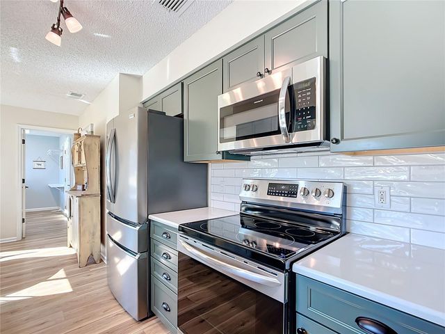 5226 NW 21ST LOOP, Ocala, FL 34482