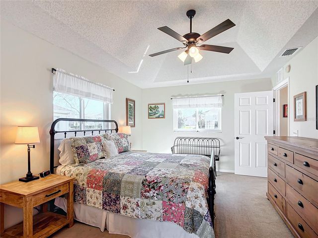 5226 NW 21ST LOOP, Ocala, FL 34482