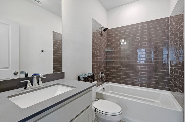 213 Mcconathy Way, Flower Mound, TX 75028