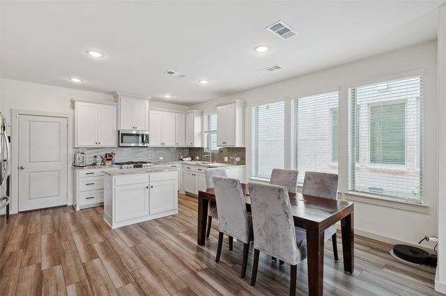 213 Mcconathy Way, Flower Mound, TX 75028
