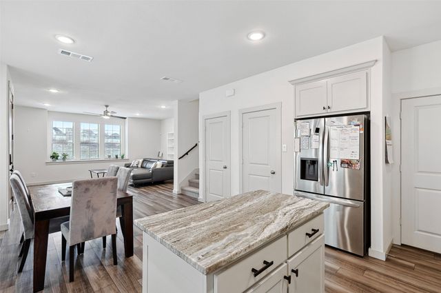 213 Mcconathy Way, Flower Mound, TX 75028
