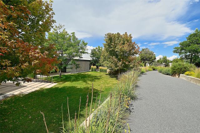 7 Camino Don Patron, Santa Fe, NM 87506