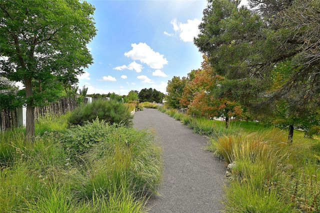 7 Camino Don Patron, Santa Fe, NM 87506