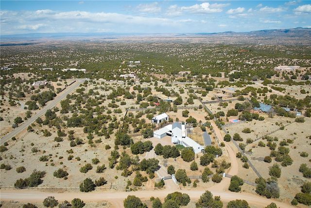 7 Camino Don Patron, Santa Fe, NM 87506