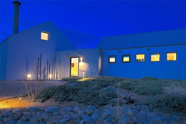 7 Camino Don Patron, Santa Fe, NM 87506