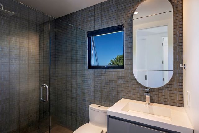7 Camino Don Patron, Santa Fe, NM 87506