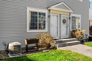 9101 Terra Verde Trail, Eden Prairie, MN 55347