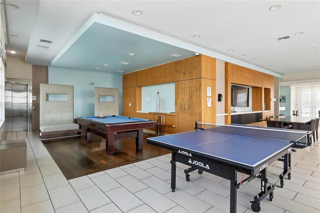 Image 29 of property listing at 111 N 12TH STREET 1427, Tampa, FL 33602