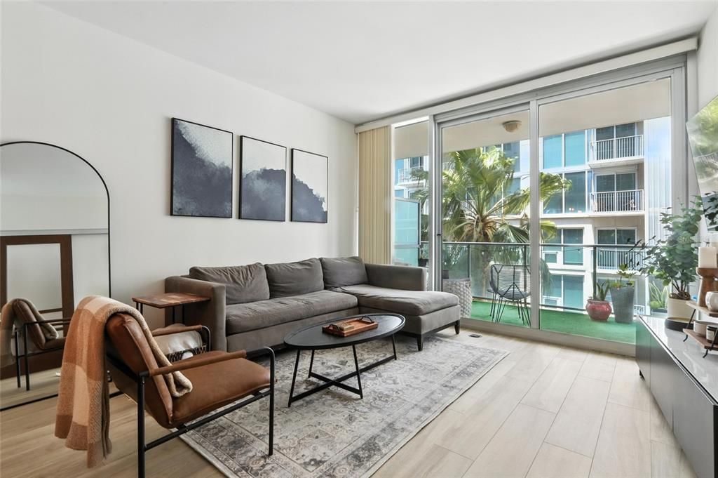 Image 5 of property listing at 111 N 12TH STREET 1427, Tampa, FL 33602