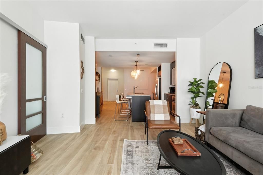Image 7 of property listing at 111 N 12TH STREET 1427, Tampa, FL 33602