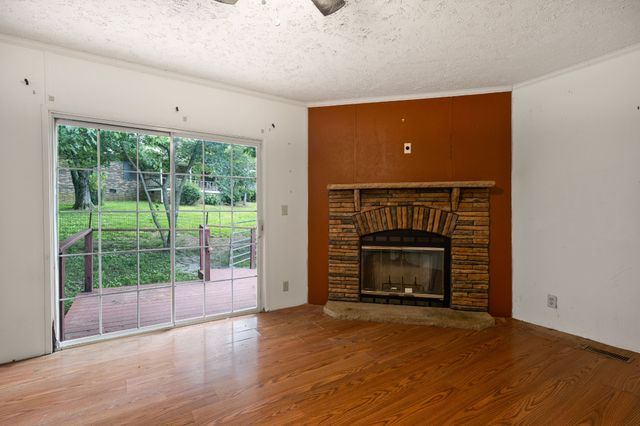 441 Hawthorne Hill Rd, Shelbyville, TN 37160