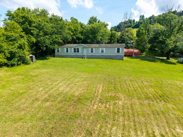 441 Hawthorne Hill Rd, Shelbyville, TN 37160
