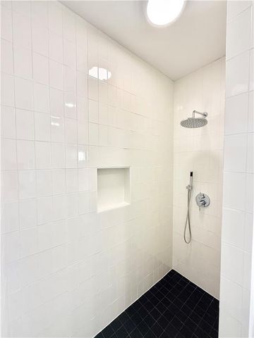 869 Edwards Street, Mobile, AL 36610