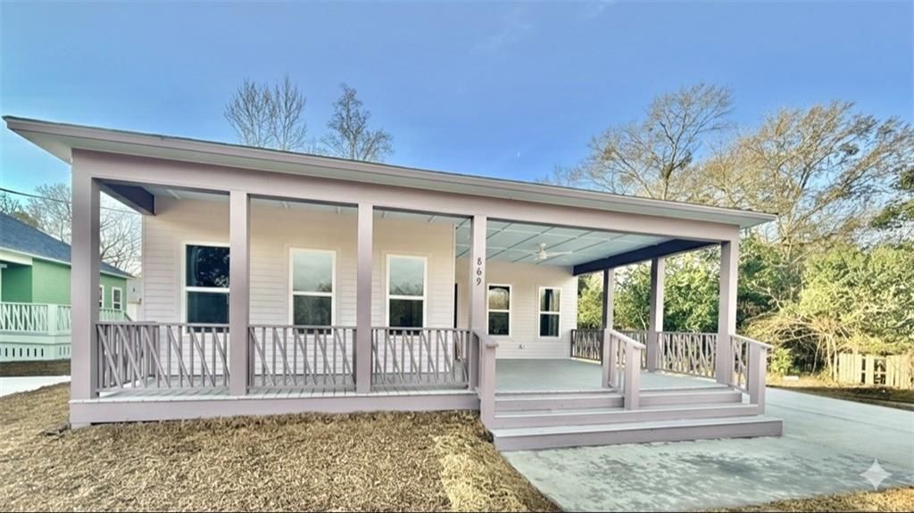 869 Edwards Street, Mobile, AL 36610