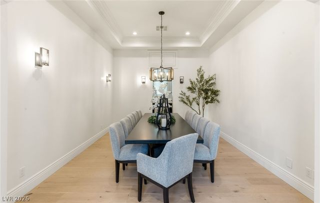 25 Pebble Dunes Court, Las Vegas, NV 89141