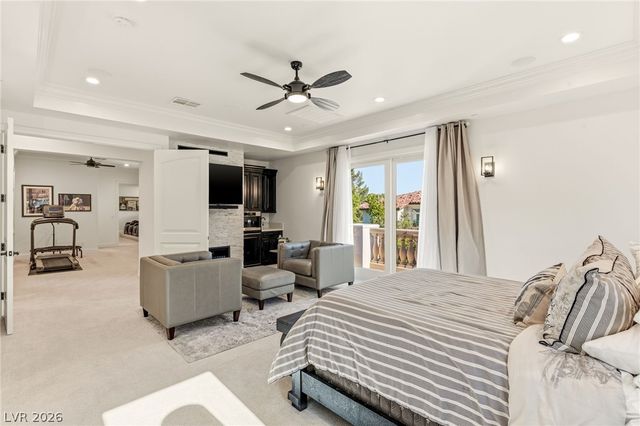 25 Pebble Dunes Court, Las Vegas, NV 89141