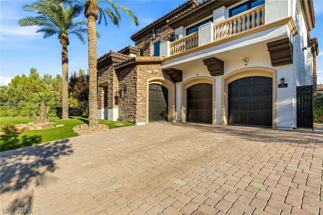 25 Pebble Dunes Court, Las Vegas, NV 89141