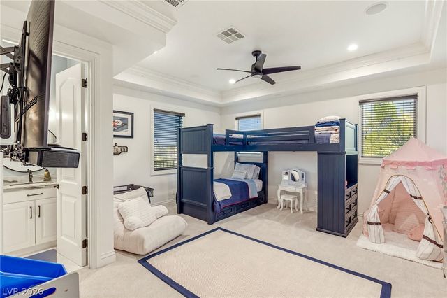 25 Pebble Dunes Court, Las Vegas, NV 89141