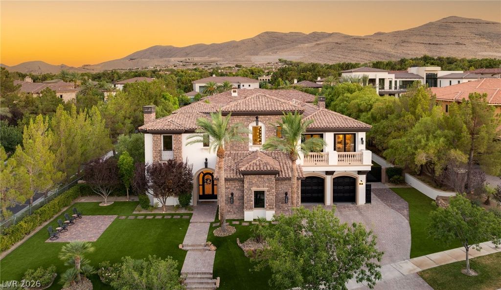 25 Pebble Dunes Court, Las Vegas, NV 89141