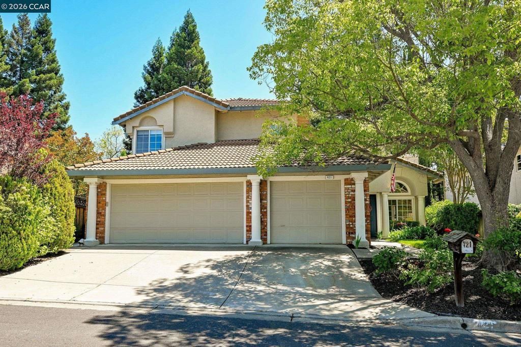 Image 1 of property listing at 421 Stoneybrook Ct, Danville, CA 94506