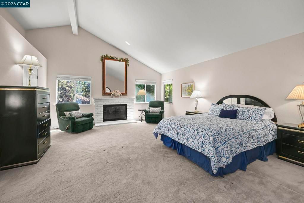 Image 15 of property listing at 421 Stoneybrook Ct, Danville, CA 94506