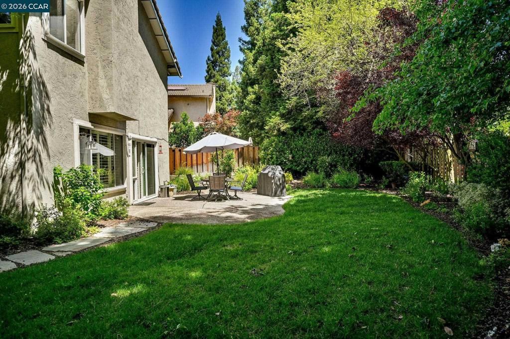 Image 29 of property listing at 421 Stoneybrook Ct, Danville, CA 94506