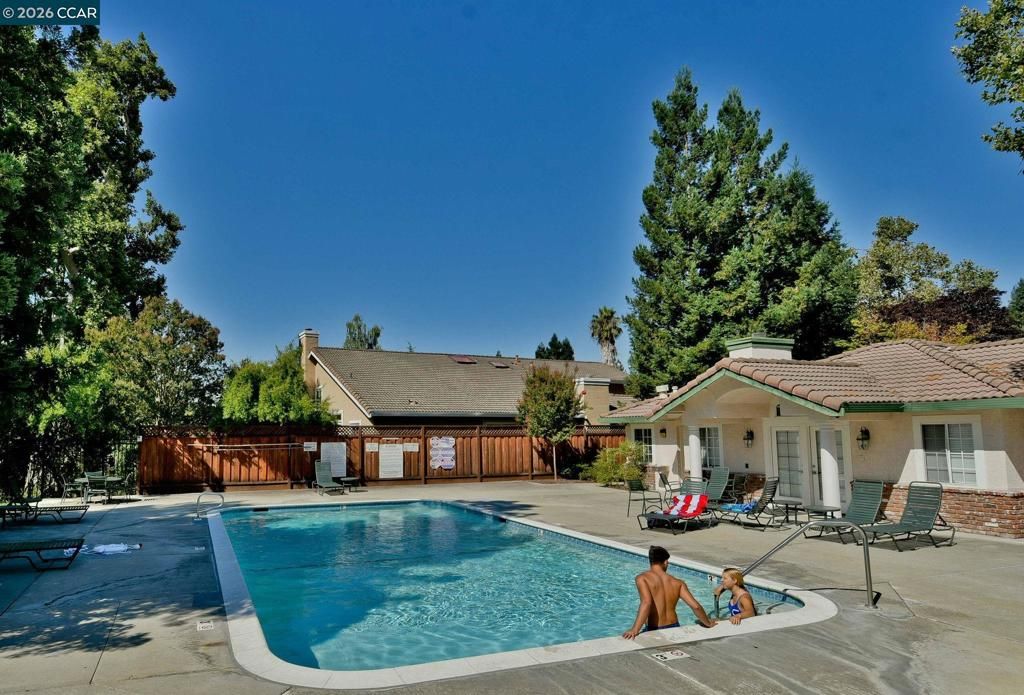Image 42 of property listing at 421 Stoneybrook Ct, Danville, CA 94506
