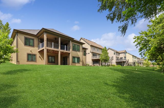 16636 Tanglewood Drive, Clive, IA 50325
