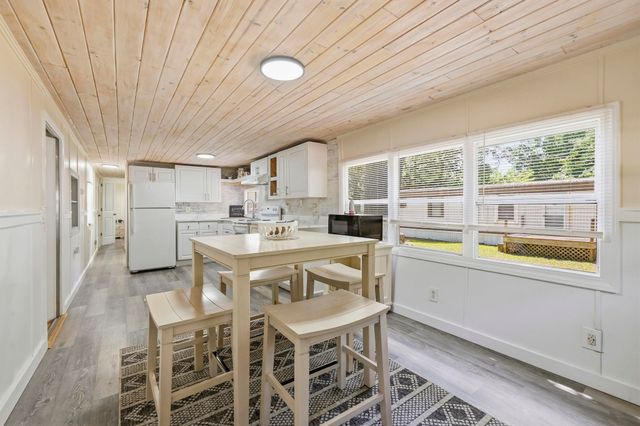 429 East Surfwind Dr., Murrells Inlet, SC 29576