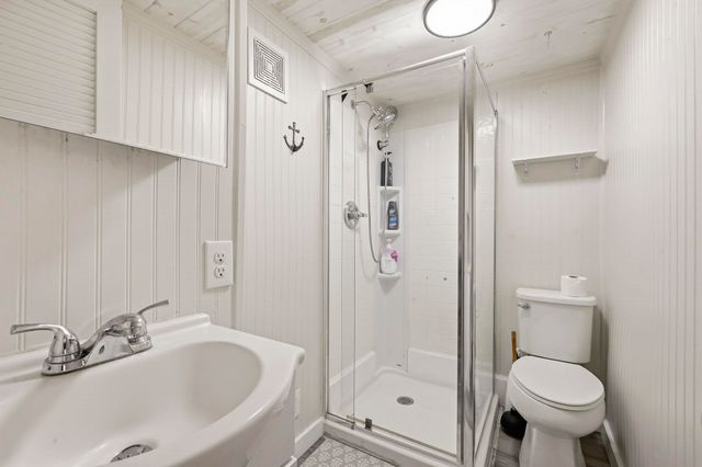 429 East Surfwind Dr., Murrells Inlet, SC 29576