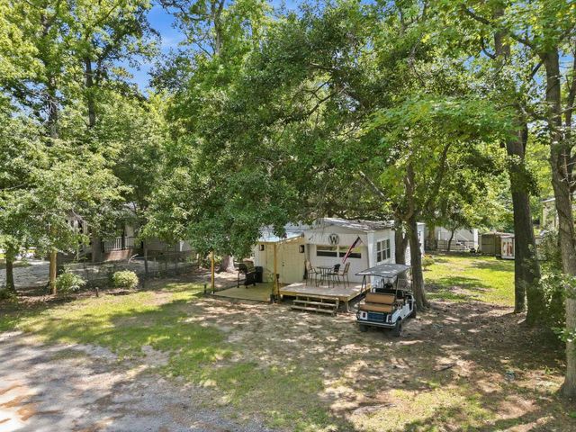 429 East Surfwind Dr., Murrells Inlet, SC 29576