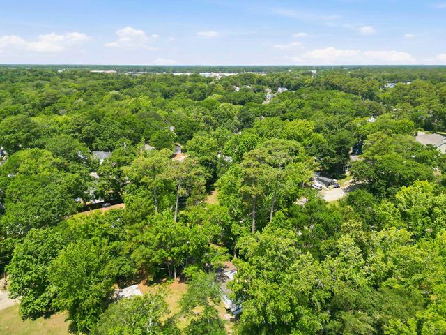 429 East Surfwind Dr., Murrells Inlet, SC 29576