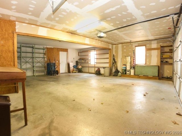 1119 Rolling Oaks Road, Grove, OK 74344