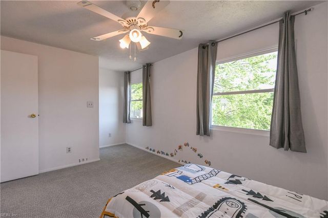 1304 Curtin CT, Hampton, VA 23666