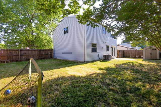 1304 Curtin CT, Hampton, VA 23666