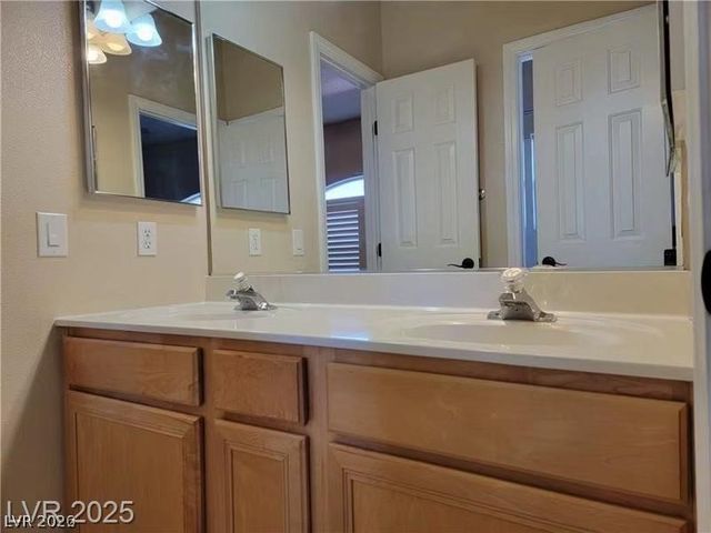 2598 Mizzoni Circle, Henderson, NV 89052