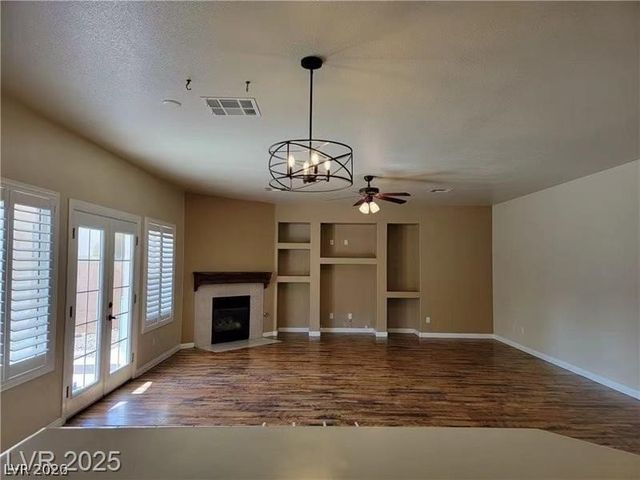 2598 Mizzoni Circle, Henderson, NV 89052