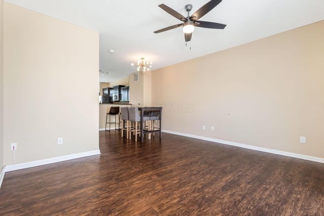 5726 Hayden Run Boulevard, Dublin, OH 43016