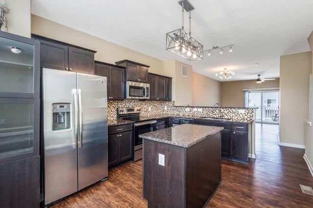 5726 Hayden Run Boulevard, Dublin, OH 43016