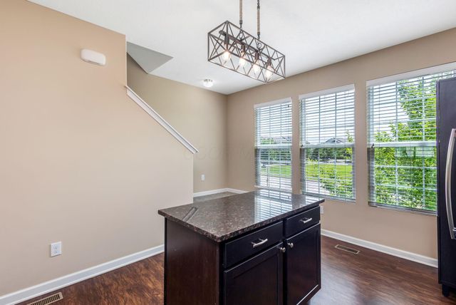 5726 Hayden Run Boulevard, Dublin, OH 43016