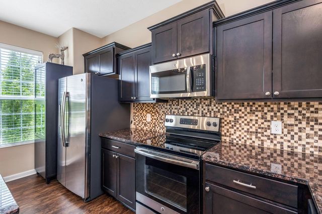 5726 Hayden Run Boulevard, Dublin, OH 43016