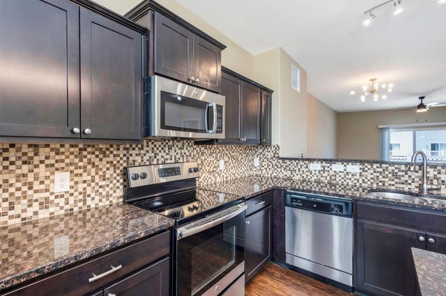 5726 Hayden Run Boulevard, Dublin, OH 43016