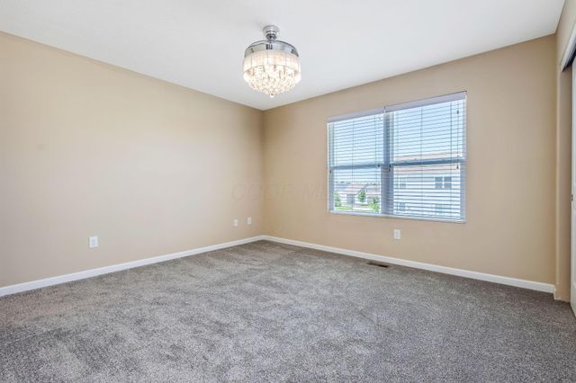 5726 Hayden Run Boulevard, Dublin, OH 43016