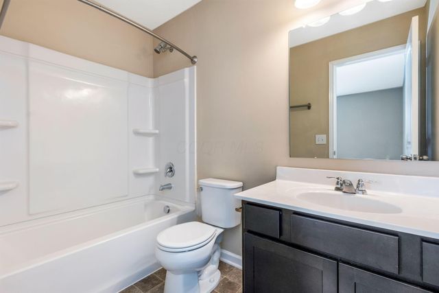 5726 Hayden Run Boulevard, Dublin, OH 43016