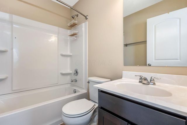 5726 Hayden Run Boulevard, Dublin, OH 43016