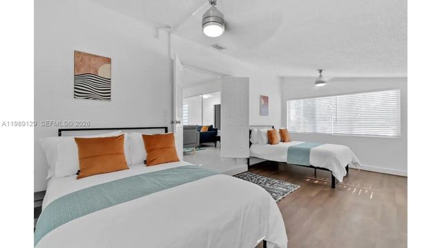 3161 Riverland Rd, Fort Lauderdale, FL 33312