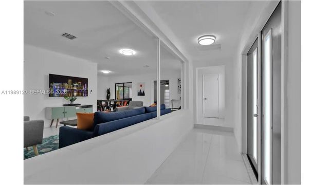 3161 Riverland Rd, Fort Lauderdale, FL 33312