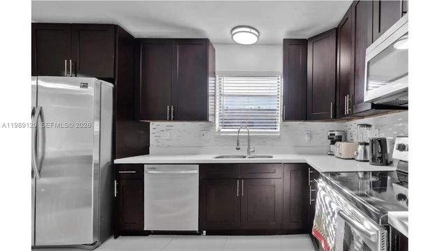 3161 Riverland Rd, Fort Lauderdale, FL 33312