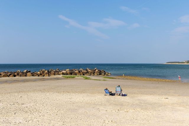 568 Route 6a, Dennis, MA 02638