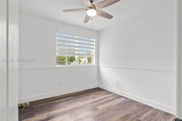 16001 SW 43rd Terrace, Miami, FL 33185